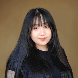 Meet your Posher, Vera